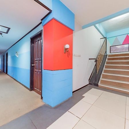 מלון Reddoorz Near Plaza Balikpapan מראה חיצוני תמונה