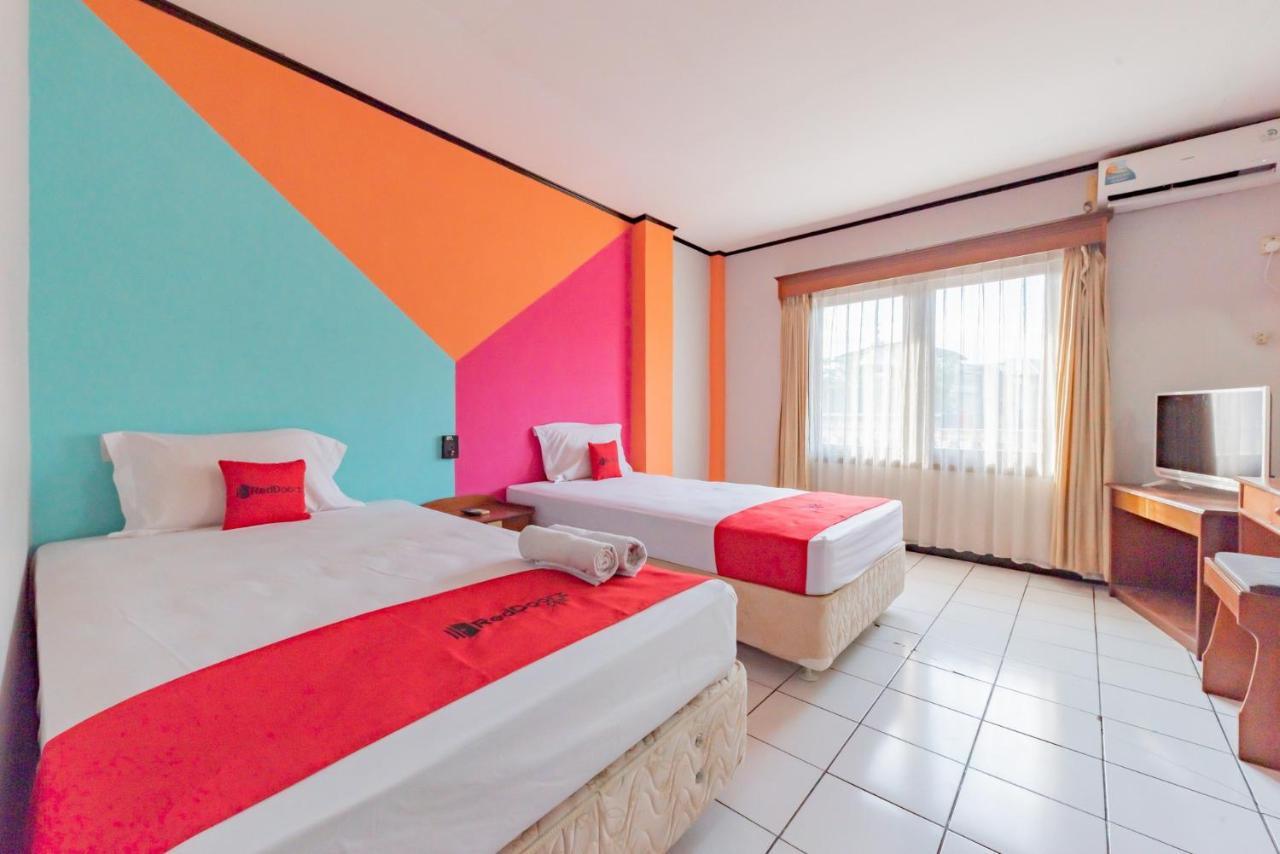 מלון Reddoorz Near Plaza Balikpapan מראה חיצוני תמונה