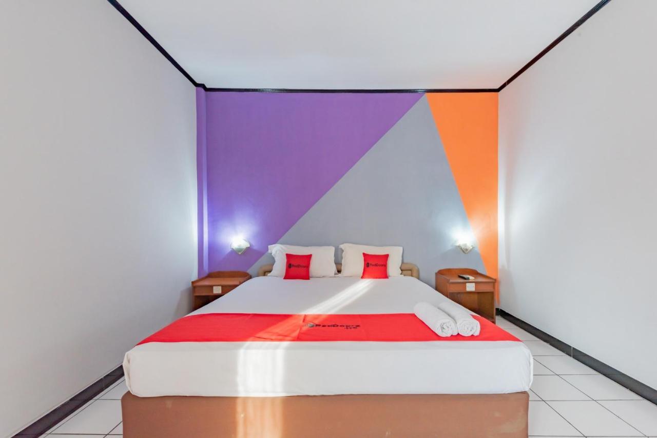 מלון Reddoorz Near Plaza Balikpapan מראה חיצוני תמונה