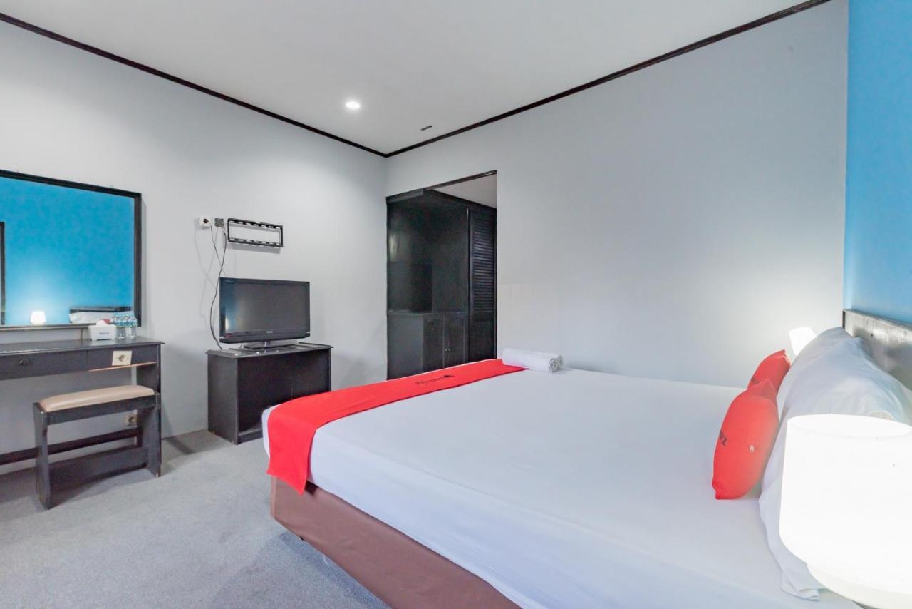 מלון Reddoorz Near Plaza Balikpapan מראה חיצוני תמונה