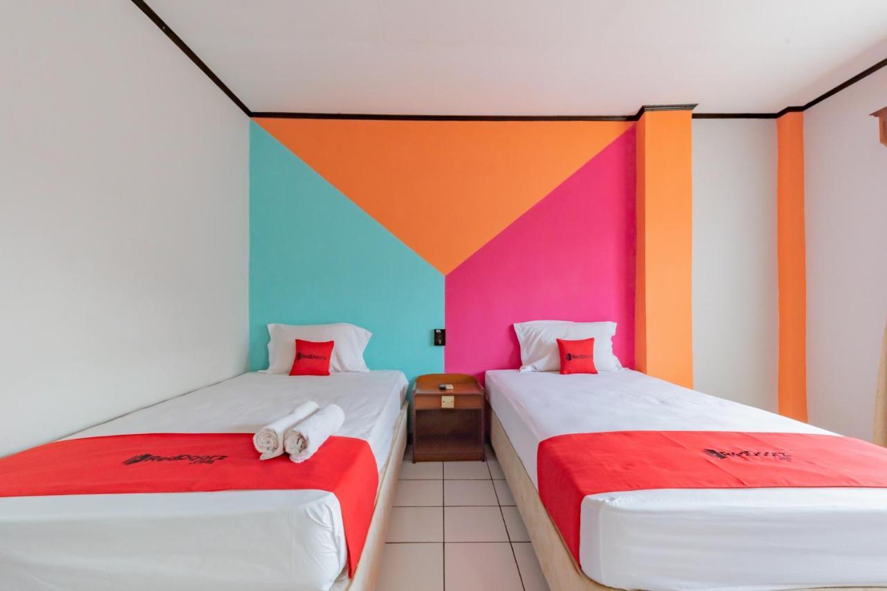 מלון Reddoorz Near Plaza Balikpapan מראה חיצוני תמונה