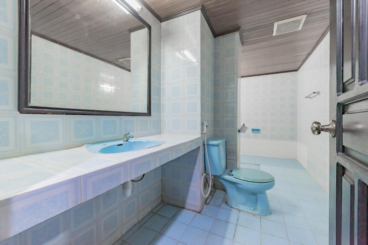 מלון Reddoorz Near Plaza Balikpapan מראה חיצוני תמונה